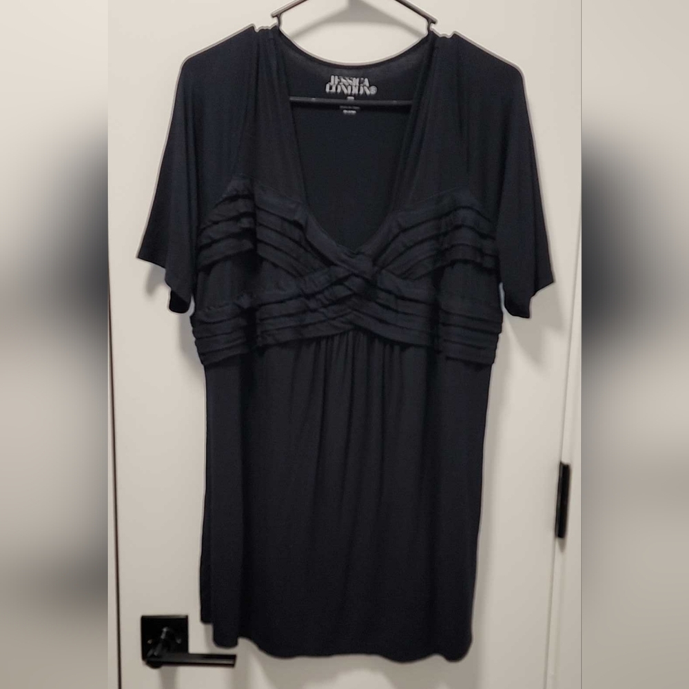Jessica London Classic Black Top